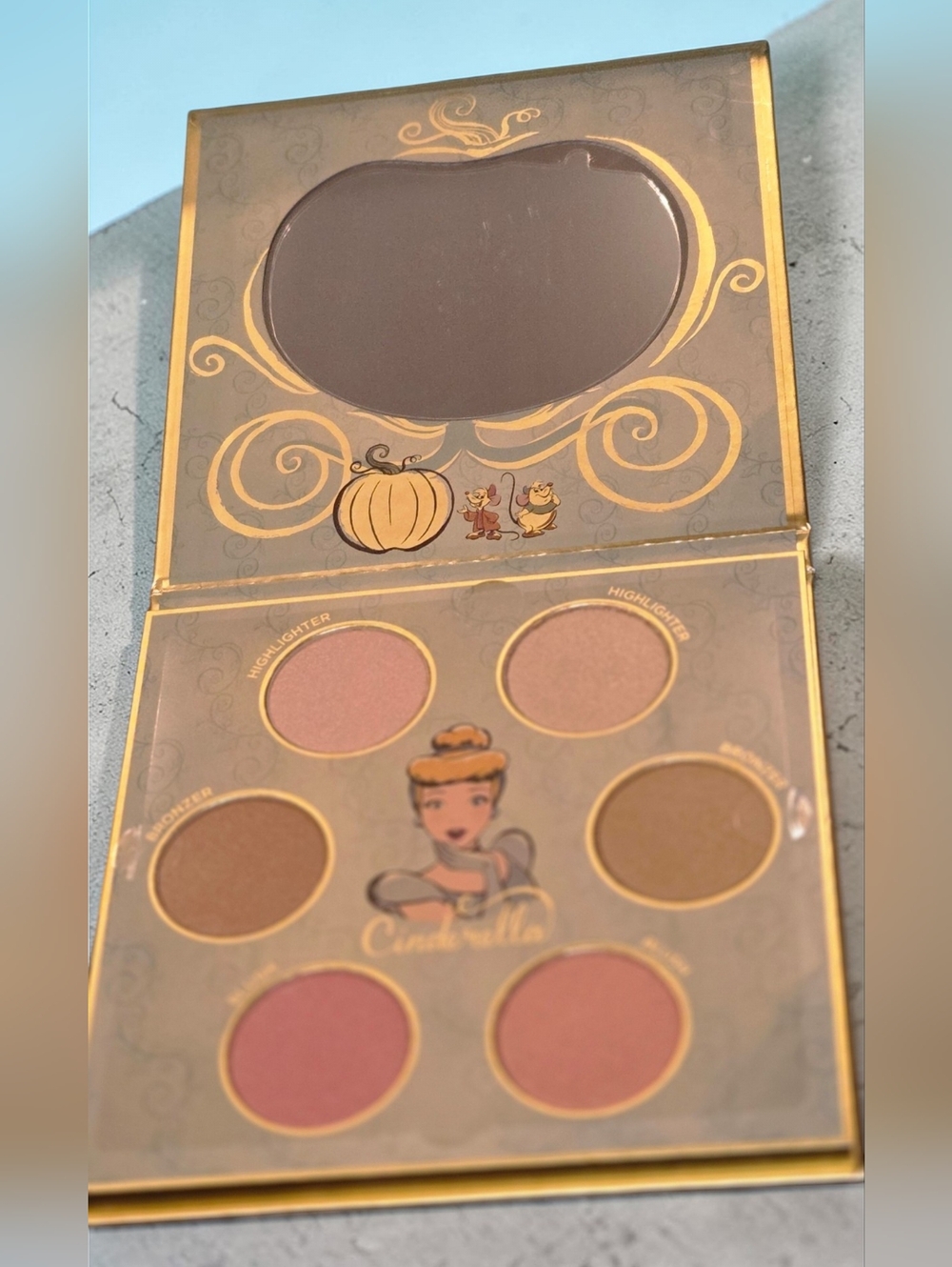 Disney Princess Eyeshadow Or Complexion Palette - NWT - Picture 8 of 10